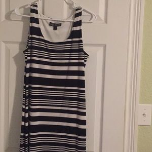 Jessica Howard Maxi Dress